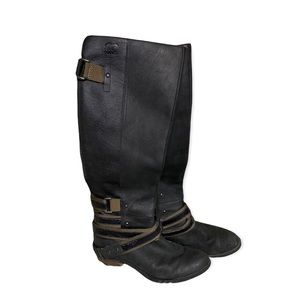Sorel lolla tall boots 7.5 pls see pics for flaws
